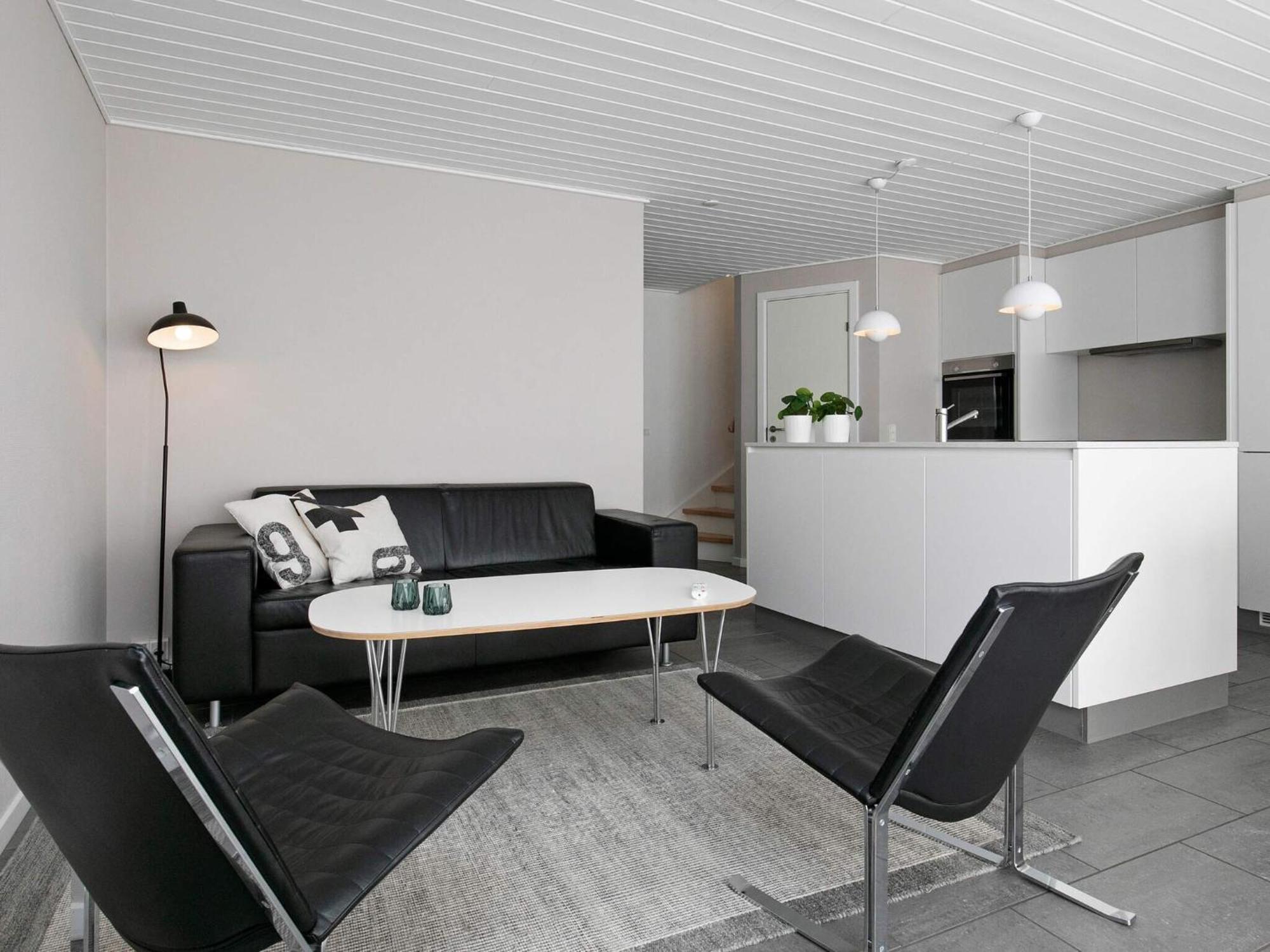 8 Person On A In L Kken Holiday home